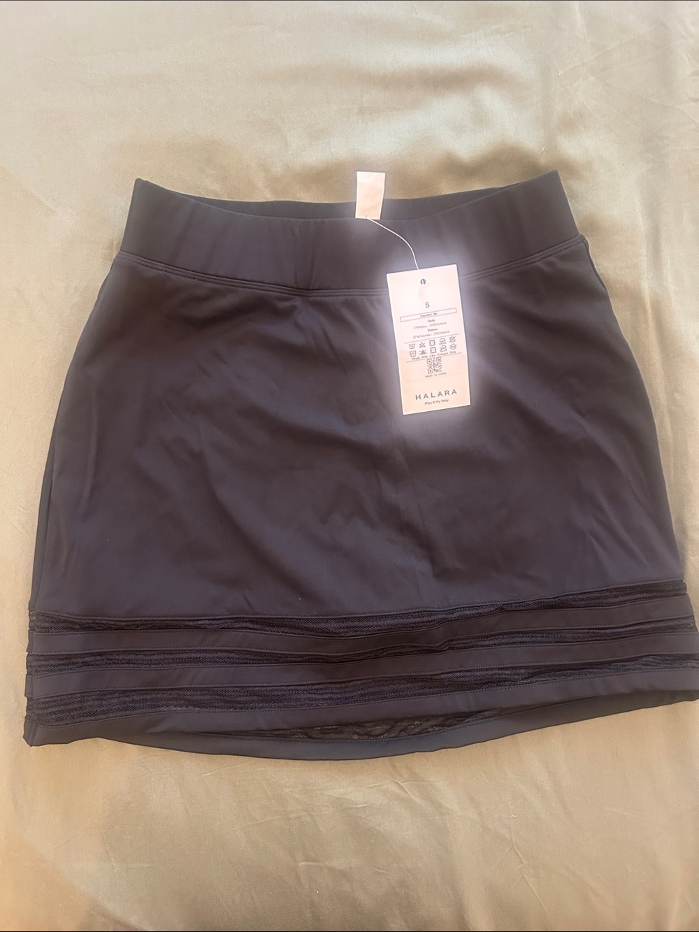 HALARA Black Mini Skort with Layered Mesh Hem